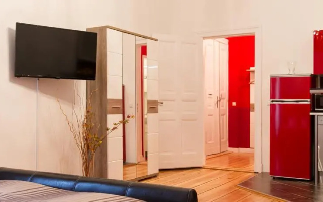 Alwa Apartments