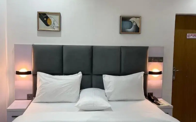 Hotel Los Reyes