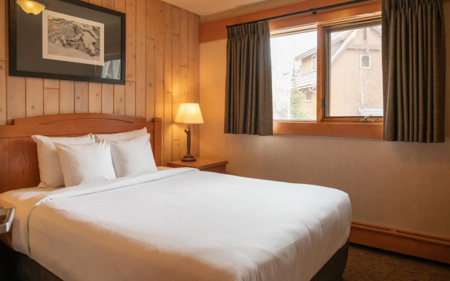Hidden Ridge Resort