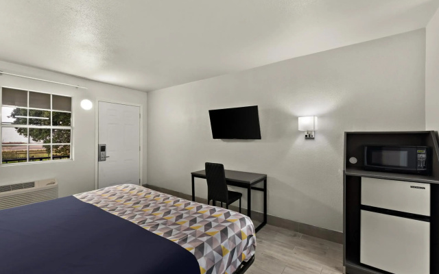 Knights Inn Belton