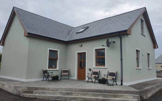 Murphy's Irish Farmhouse Near Ballybunion