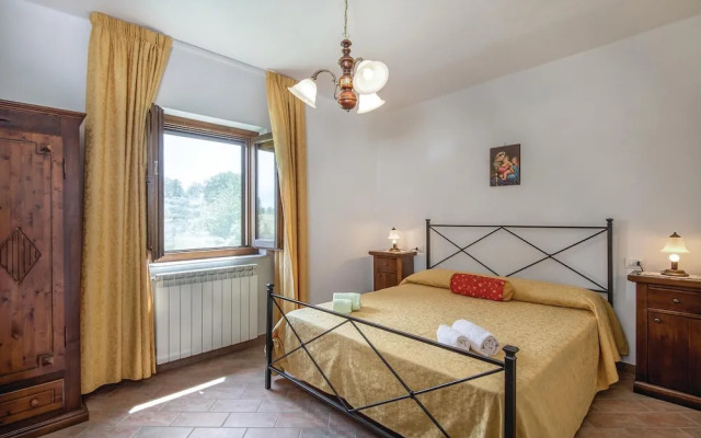 Stunning Home in Acquasparta -tr- With Wifi and 9 Bedrooms