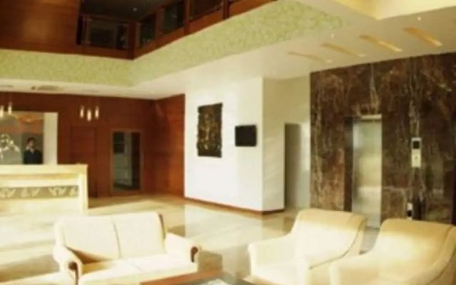 Parijatha Gateway Hotel