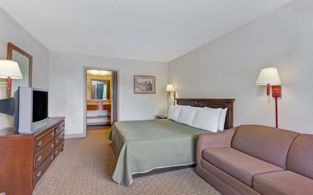 Travelodge by Wyndham Williamsburg Colonial Area