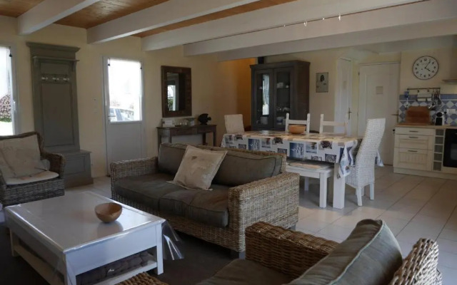 Maison Le Palais, 4 pièces, 6 personnes - FR-1-418-48