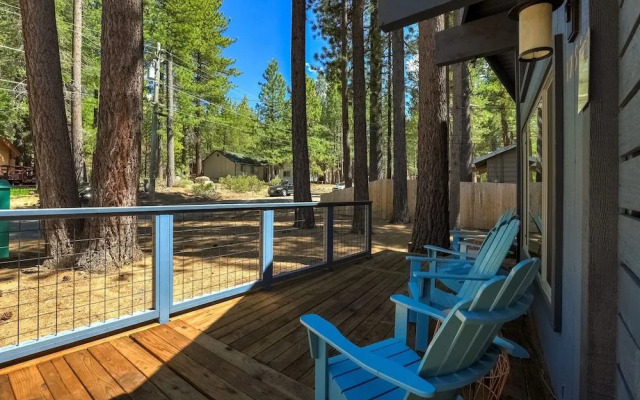 Willow's Hideaway - Pet Friendly Cozy Cabin!