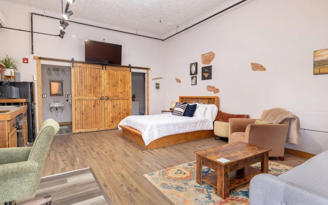 Hartwell Suites