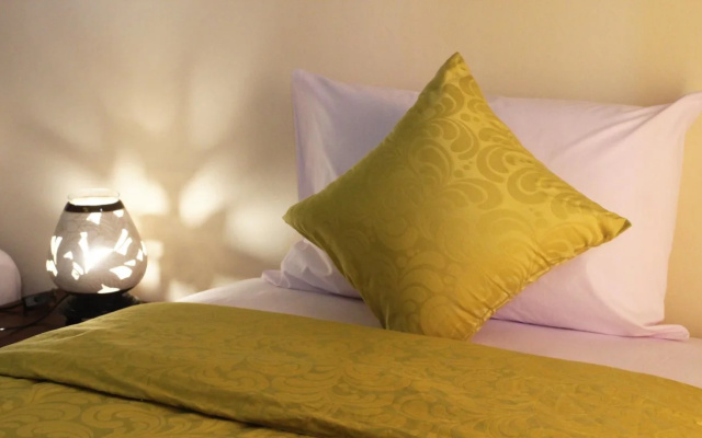 Indah Home Stay