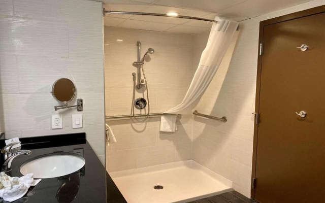 Radisson Hotel Southfield-Detroit