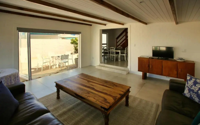 Skiatos Villa, Langebaan 6-Sleeper