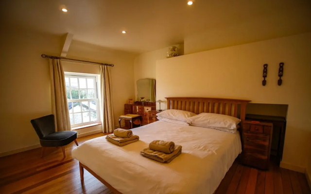 Nant Cottage