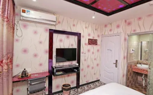 Hongxiang Fashion Hotel