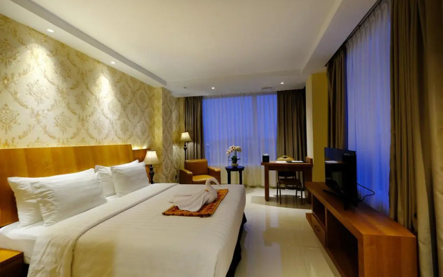 Portola Grand Arabia Hotel