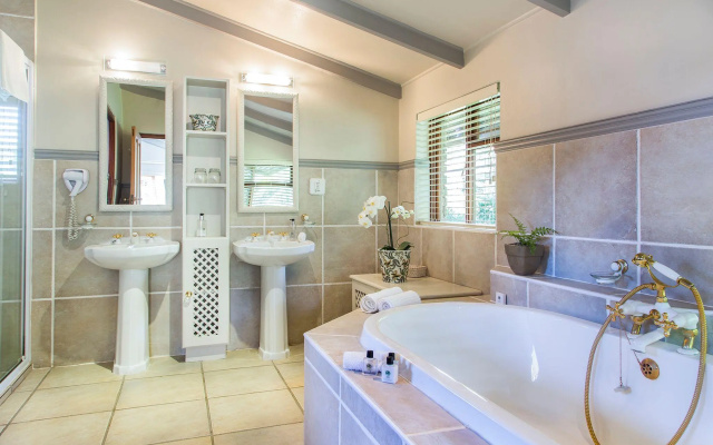 The Fernery Lodge and Spa