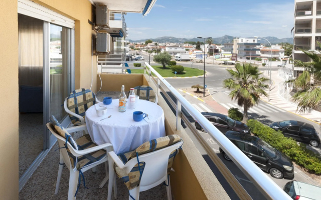 River - Apartment In Daimus. Free Wifi