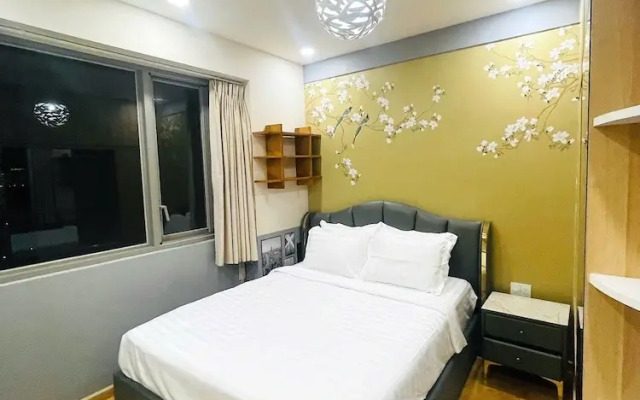 Happy Residence