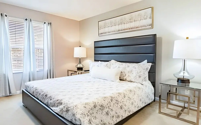 Solterra 6br, 4 Ensuites, Pool & Game Room