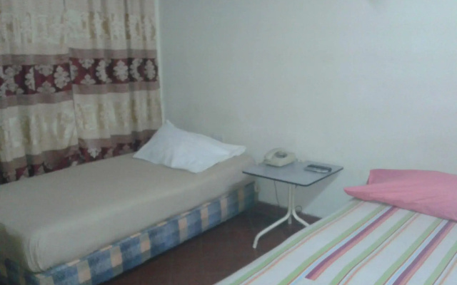 Nueva Alborada Lodging House
