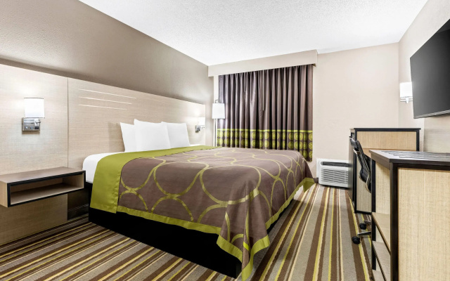 Super 8 by Wyndham Athens