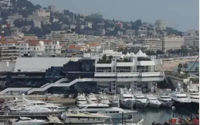 Cannes 1061