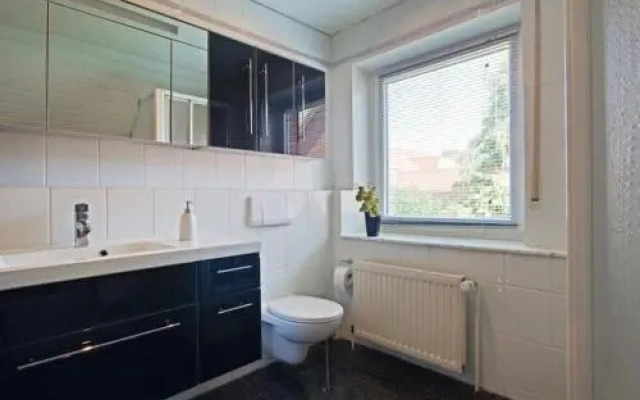 4203 Private Rooms
