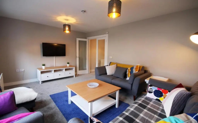 Strand House 2