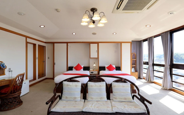 OYO New World Hotel Kagoshima Kanoya