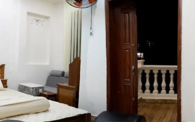 Duy Anh Hotel by OYO Rooms