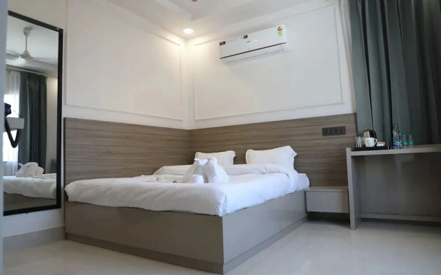 Shreeja Central