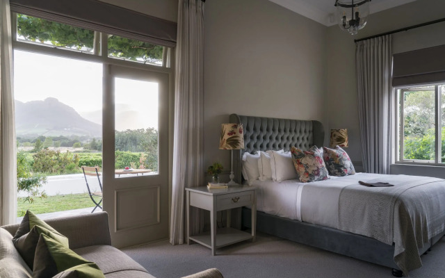 Cape Vue Country House