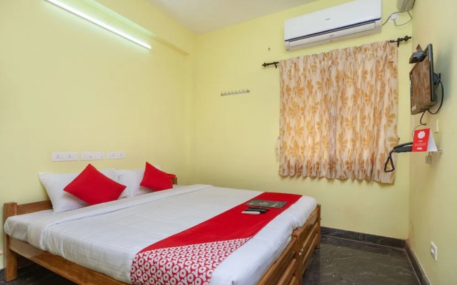 OYO 18955 St Residency