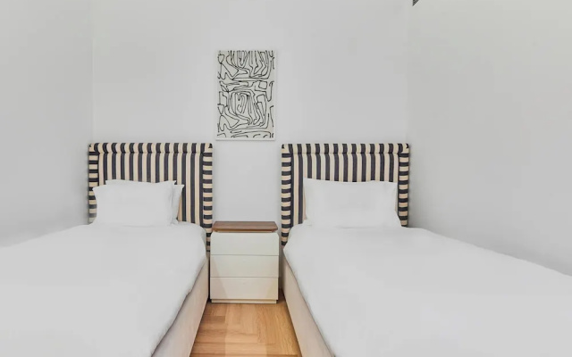bnbme | Tiara Tanzanite | 2BR + Maids Room