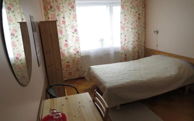 Mahtra Hostel