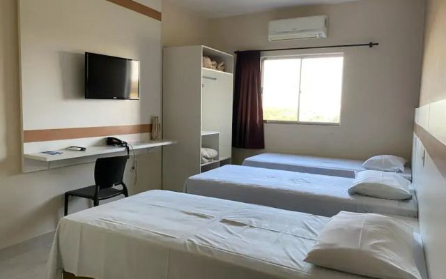 Tis Hotel 497