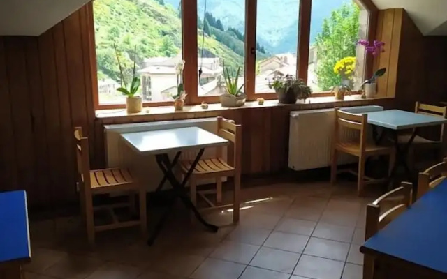 Au Chat Bleu