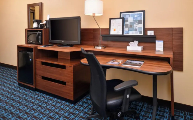 Fairfield Inn & Suites Louisville North