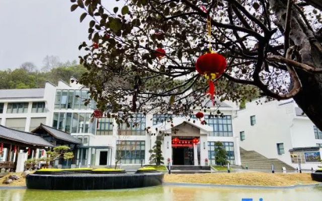 Taining Art Creation Hotel