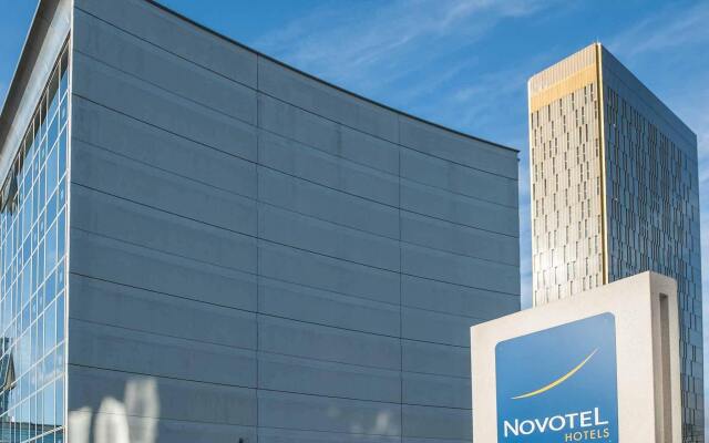 Отель Novotel Luxembourg Kirchberg вид на фасад
