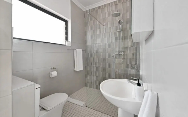 Stylish Sea Point Studio in Secure Complex Patio