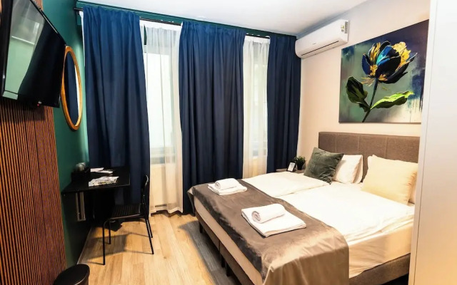 City Walk Hostel