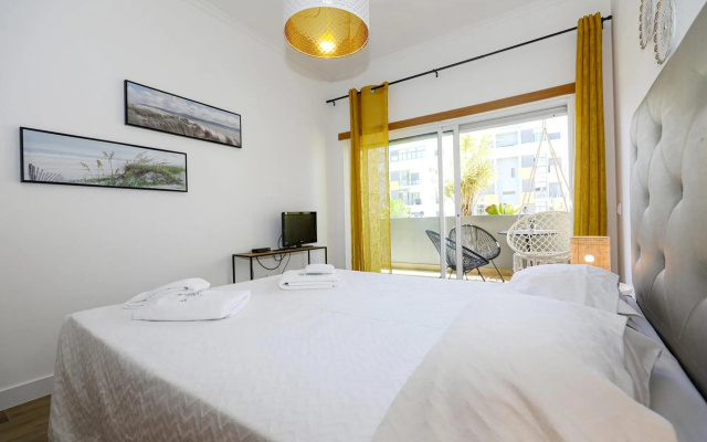 B11 - Condominio do Mar Apartment