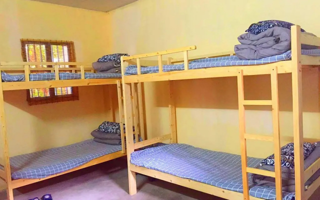 Meizhou Puxing Young Hostel
