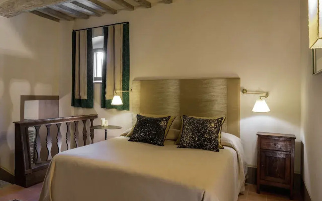 Villa in Tuscany With Organic Wine Estate