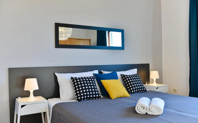 Mediterraneo Garden Apartments