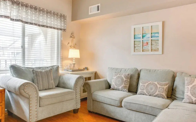 Quaint Wildwood Condo ~ Walk to Beach!