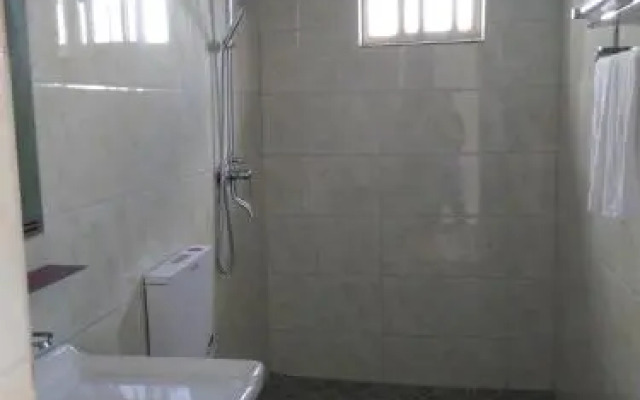Fuxian Lake Delin Guesthouse