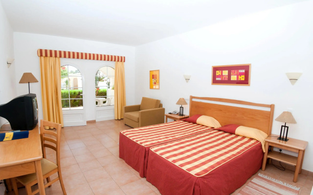Luz Bay Hotel