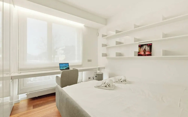 Generoso Luxury Lake View Suite in Lugano