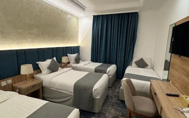 Blue Pearl Hotel