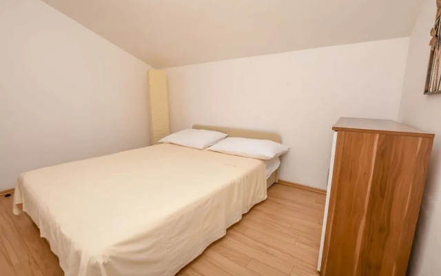 Apartment Zdravka